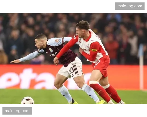 英超争冠格局生变 维拉黑马之势能否持续冲击传统双雄